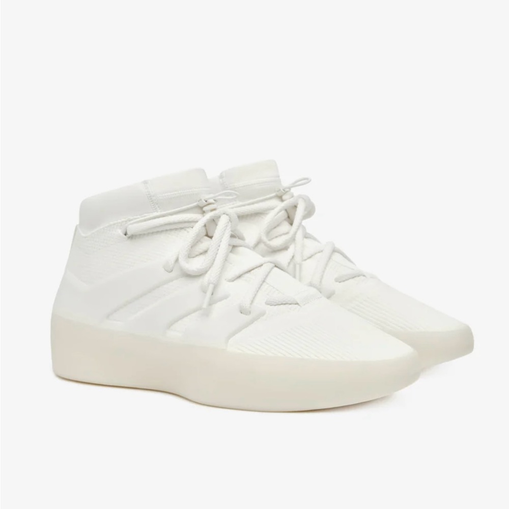 FEAR OF GOD ATHLETICS - One Model